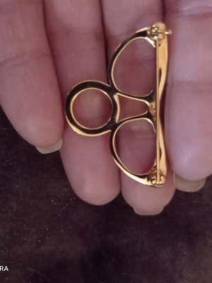 Pins like new, set of two