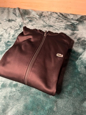 Lacoste jacket new, size medium, black