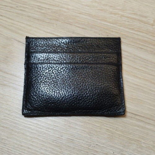 Leather wallet like new, handmade for 4 cards, black