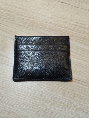 Leather wallet like new, handmade for 4 cards, black