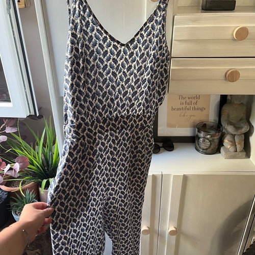 One-piece jumpsuit like new, size S-M with adjustable straps