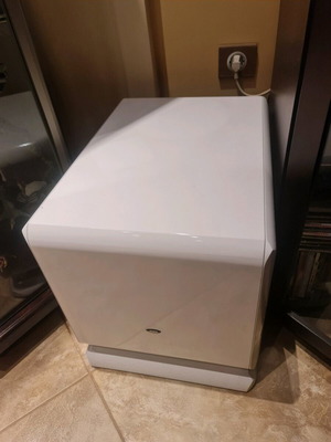 Chario Hercules Subwoofer 12inch λευκή λάκα αυτοενισχυόμενο σαν καινούργιο