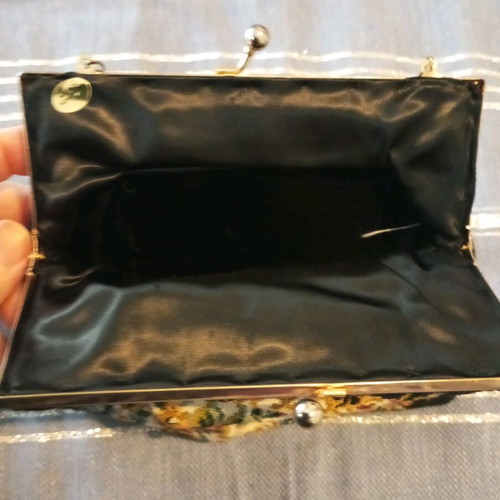 Vintage bag with tapestry embroidery like new