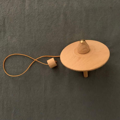 Wooden spinning top like new in excellent condition