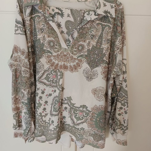 Women's summer set new, beige and green, size 40