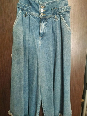 Jean pantskirt with pleats, adjustable waist, like new