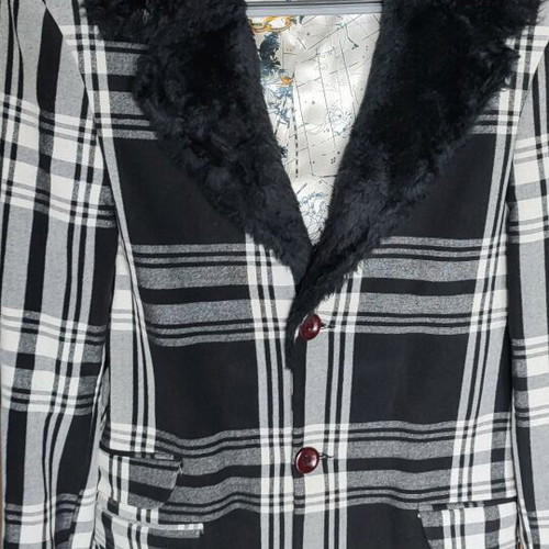 90plusninety women's coat black and white checkered like new with fur