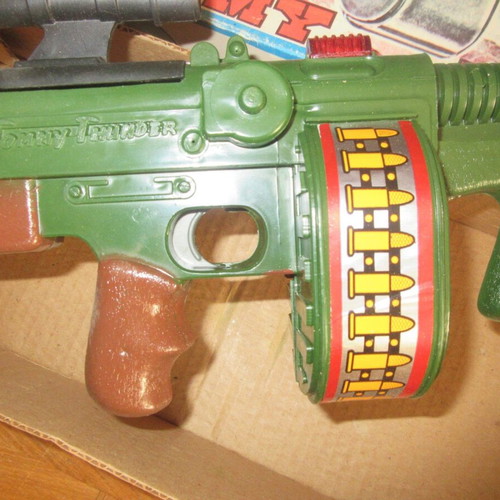 Vintage Tommy Thunder Automatic Battery-Operated Toy Lithograph Box from Lyra 70s like new