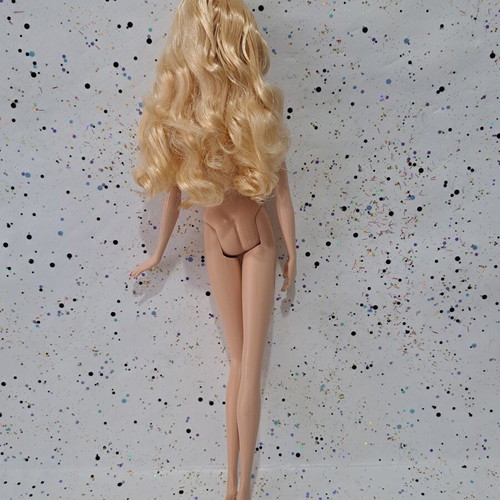 Barbie Holiday 2012 nude like new with flaws
