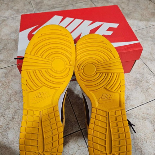 Nike Dunk Low Arizona State new, size 47.5, yellow and brown