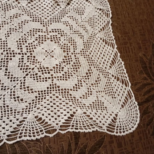 Handmade doily like new, set of 3 pieces