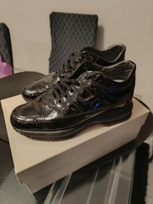 Hogan women's shoes used, black patent leather, size 39