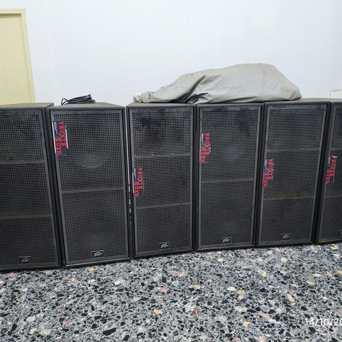 Peavey QW Sound System like new, 8500W RMS total power