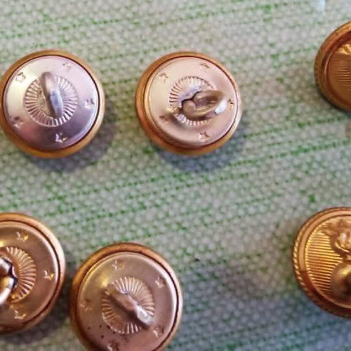 Σετ 33 στρατιωτικά κουμπιά στολής με έμβλημα φλεγόμενη χειροβομβίδα σαν καινούργιο