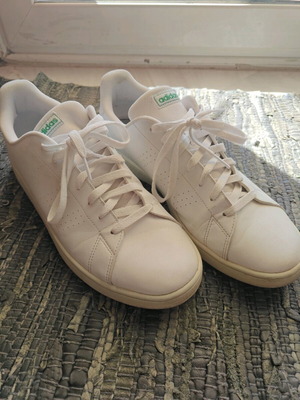 Adidas sneakers white used, size 47 1/3
