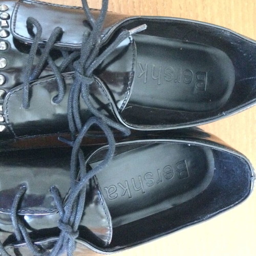 Bershka patent leather moccasins used, size 41 with studs