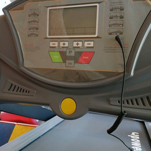 Upower UP-1202 treadmill like new