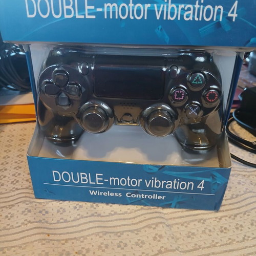 Wireless controllers for PS4 new, pack of 2 with vibration