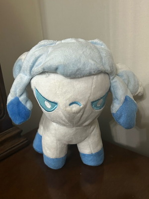 Glaceon Pokemon plush used