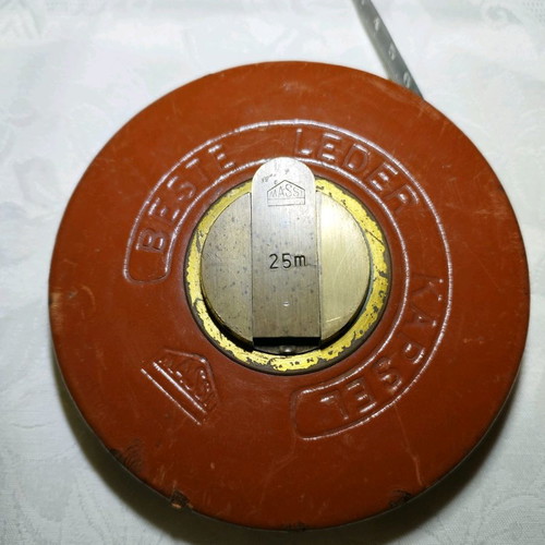 Vintage military measuring tape used, 25 meters Beste Leder Kapsel