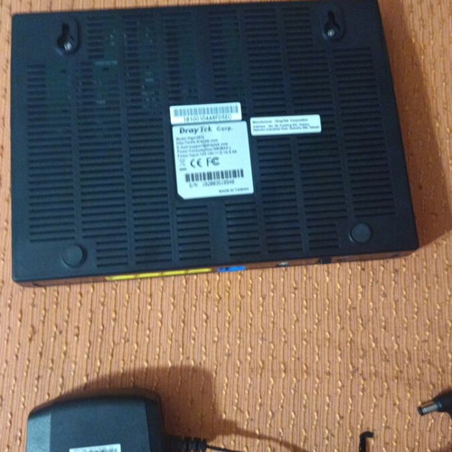 Draytek Vigor 2912 router used, dual WAN