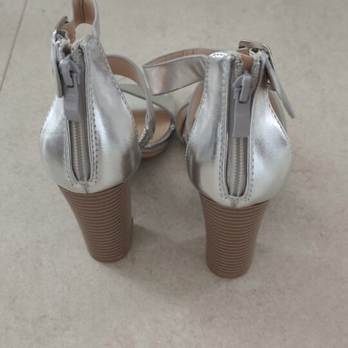 Silver sandals new, size 35, 8 cm heel height