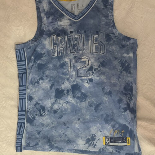 Ja Morant Creators In Paint Limited Edition Jersey like new