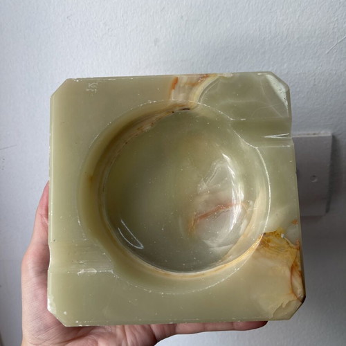Vintage heavy onyx ashtray like new, decorative marble piece