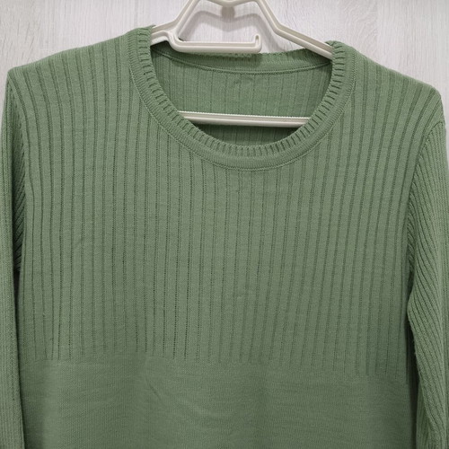 Knitted dress with unique sleeve, green, size M