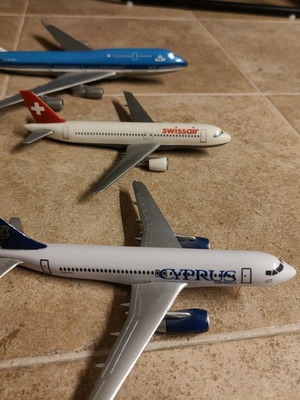 Collectible airplanes new Cyprus, Swissair, KLM
