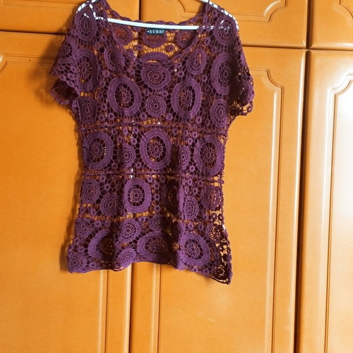 Machine-knit short-sleeve blouse, red, one size