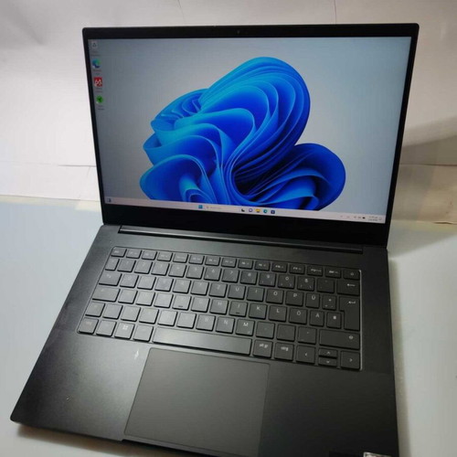 Razer Blade 14 RZ09-0427 laptop used, Ryzen 9 6900HX, QHD 165Hz, 16GB RAM
