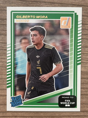 2025-26 Panini Donruss FIFA Soccer Rated Rookie Gilberto Mora card like new