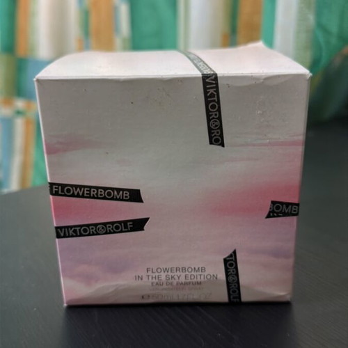 Viktor & Rolf Flowerbomb Eau de Parfum Spray 50ml new, authentic