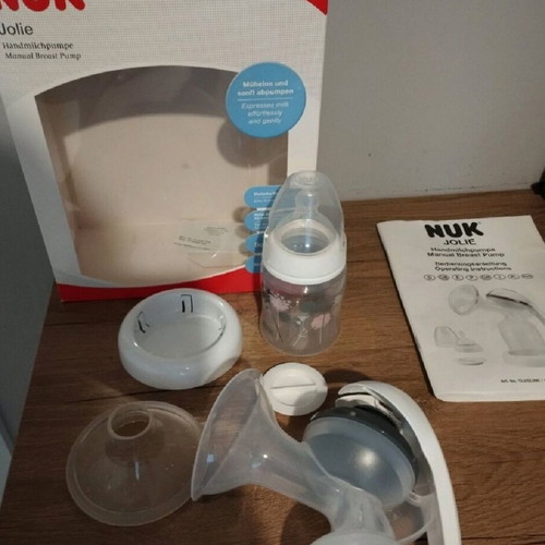 Nuk manual breast pump like new
