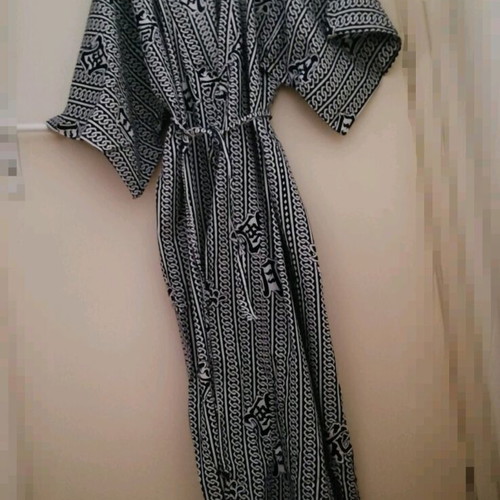 Japanese unisex kimono 100% cotton like new