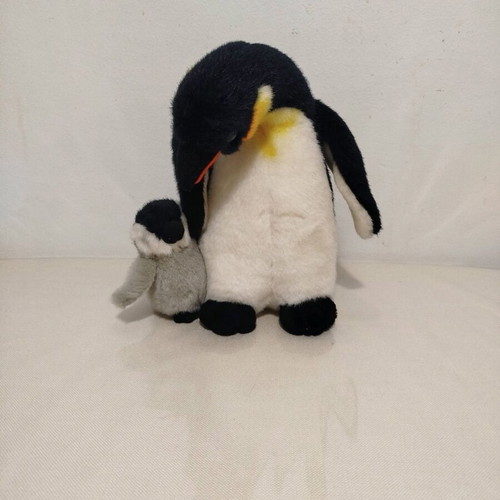 Penguin with Baby Penguin Plush WWF like new