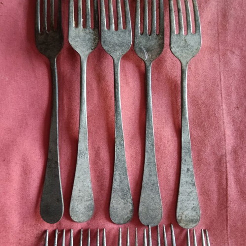 Vintage collectible forks set of 10 used, very old
