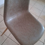 Chair with wooden legs, unused