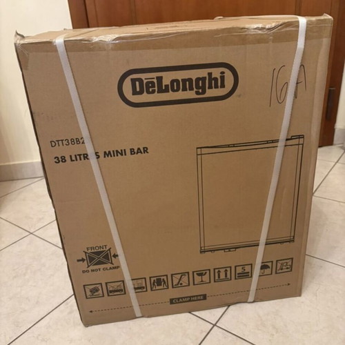 Delonghi mini bar new thermoelectric fridge 38.1 liters black