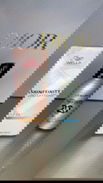Wella Professionals Shinefinity Zero Lift Glaze κρέμο βαφή 8/34