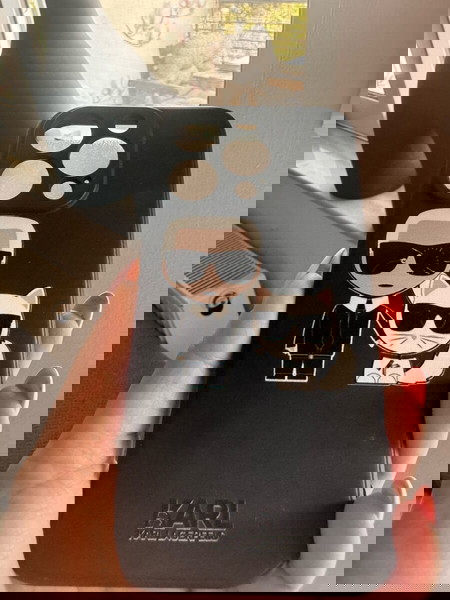 Θήκη iPhone 15 pro Karl