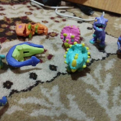 Kinder Dinosaur Funko Pop pack of 19