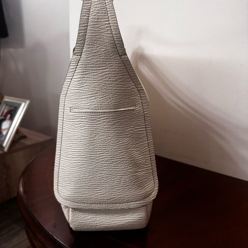 Furla shoulder bag like new, white natural leather