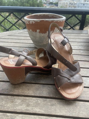 Camper sandals size 40 used, brown