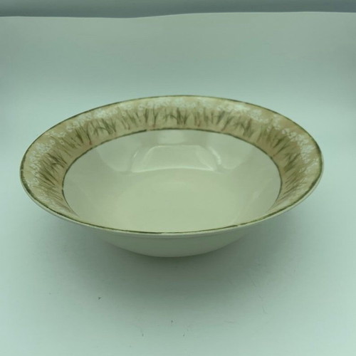 Set of 2 large serving bowls like new, vintage Narcissus pattern