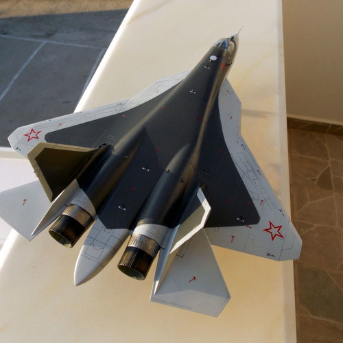 Plastic model SU-57 Felon 1/72 new with collectible paint