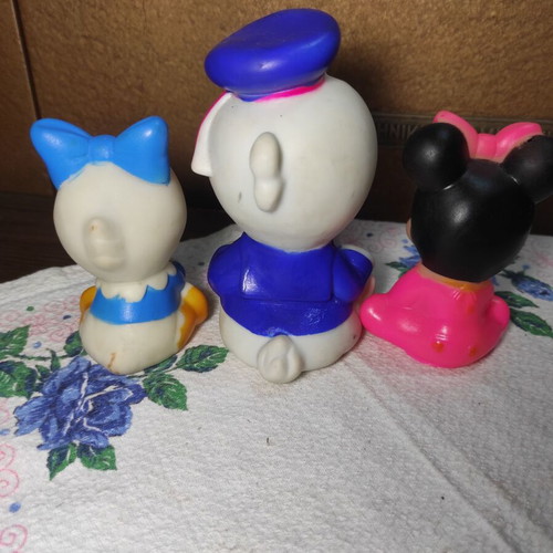 Set of 3 used ARCO Walt Disney (1984) baby figurines Donald, Minnie and Daisy Duck
