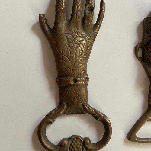 Vintage brass bottle openers used, set of 2 pieces