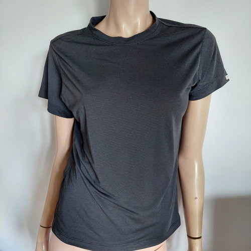 Columbia GRT women's charcoal athletic t-shirt large like new